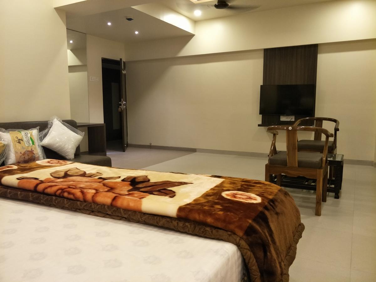 מלון Kalyān K D Residency מראה חיצוני תמונה